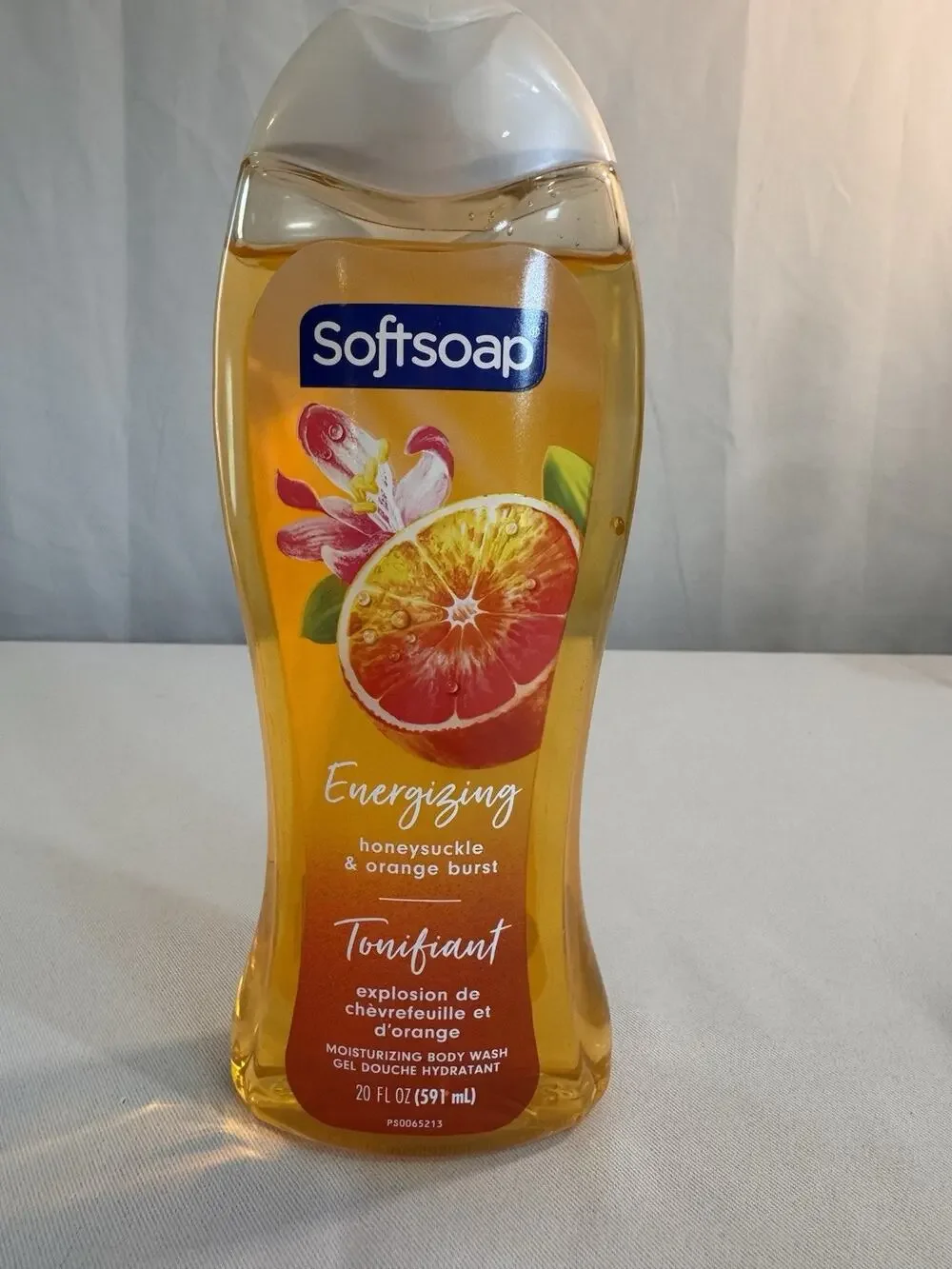 Softsoap Body Wash ENERGIZING HONEYSUCKLE & ORANGE BURST 20oz